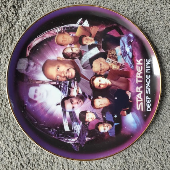 CBS_2013_DeepSpace9 Plate - Front
