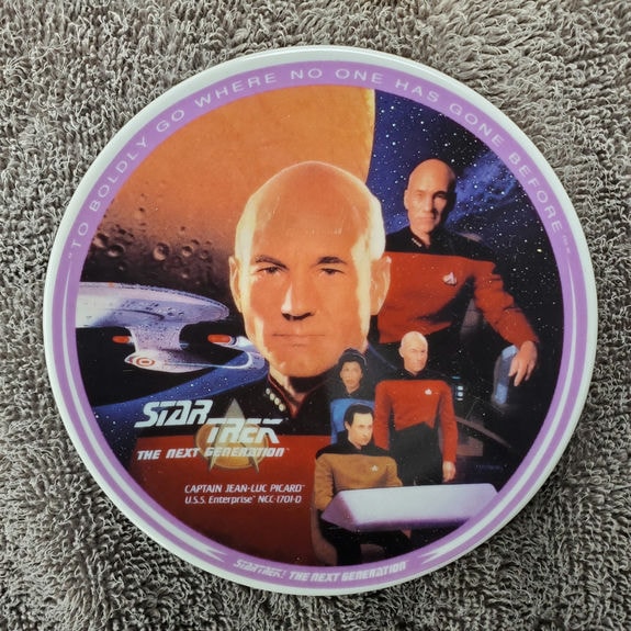 EN_MP_ST_TNG_Picard Plate - Front