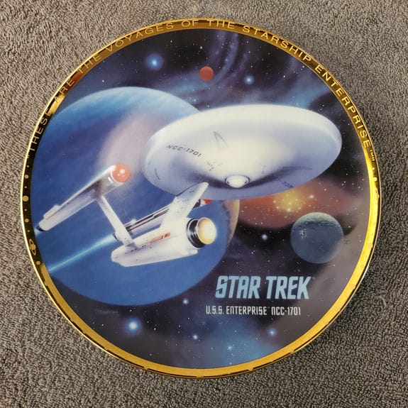 EN_ST_TOS_Enterprise Plate - Front