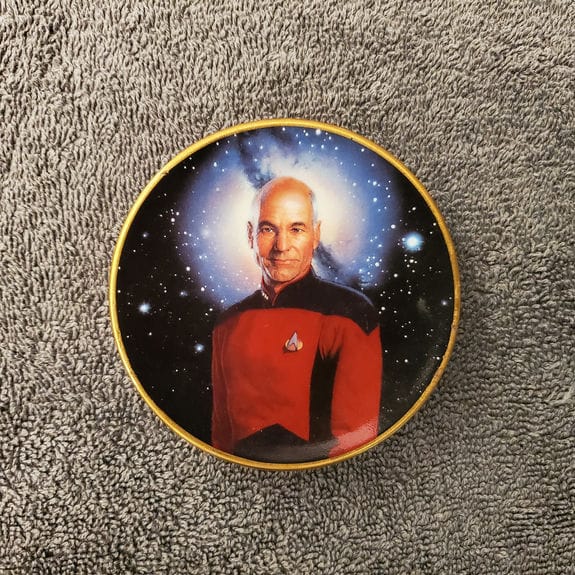 HC_MP_ST_TNG_Picard Plate - Front