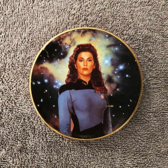 HC_MP_ST_TNG_Troi Plate - Front