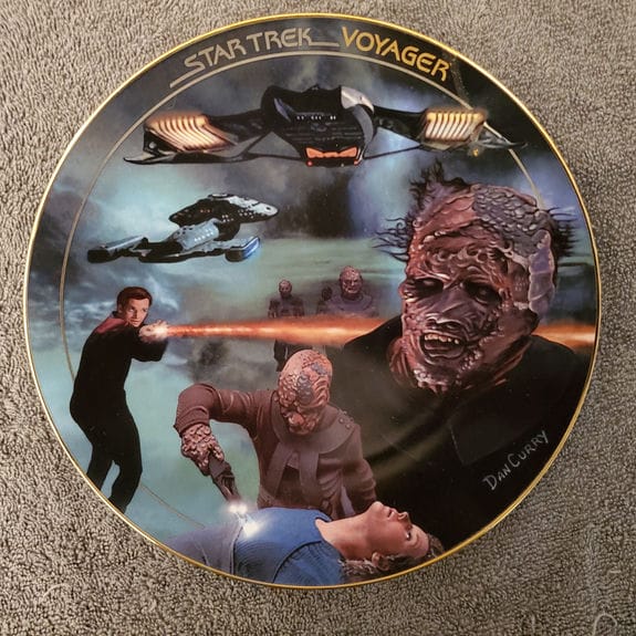 HC_ST_VOY_Vidiians Plate - Front