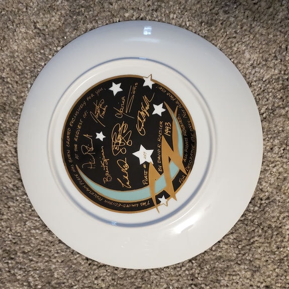 STTNG_CastGift Plate - Back